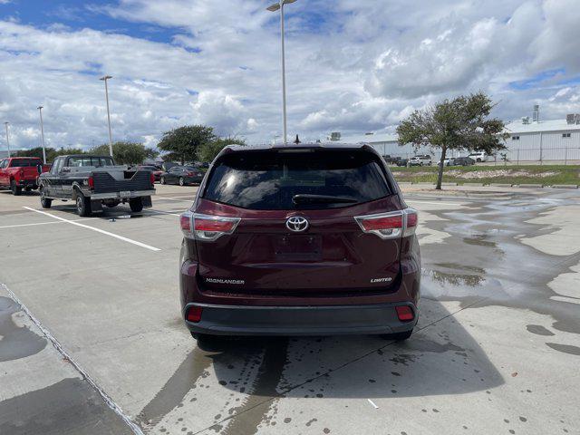 used 2015 Toyota Highlander car, priced at $19,495