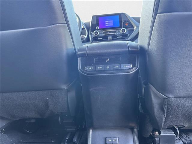 used 2023 Toyota Highlander car, priced at $37,888