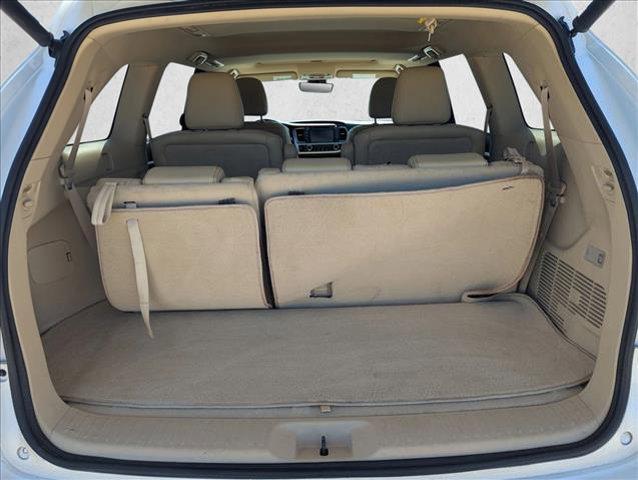 used 2017 Toyota Highlander car, priced at $22,427