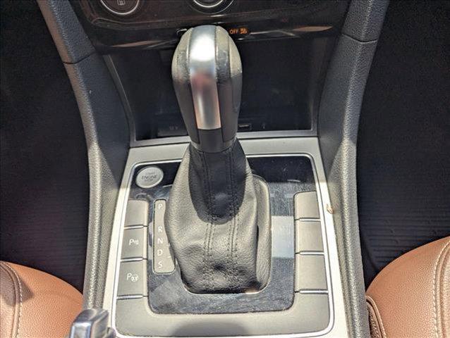 used 2022 Volkswagen Passat car, priced at $21,888