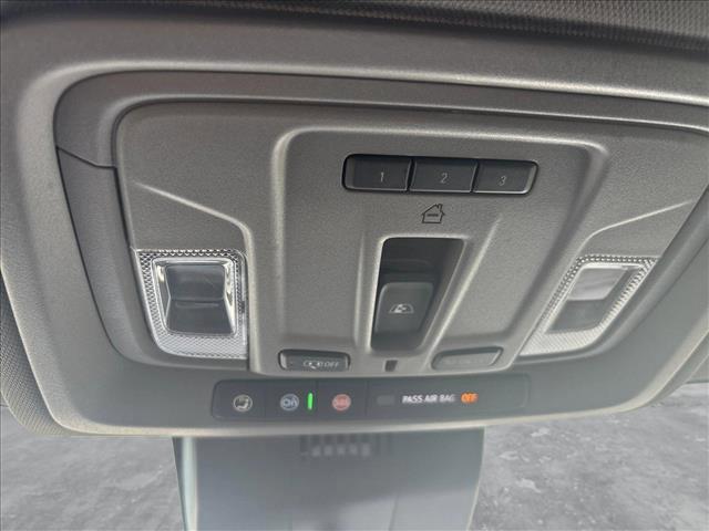used 2022 Chevrolet Silverado 1500 car, priced at $49,495
