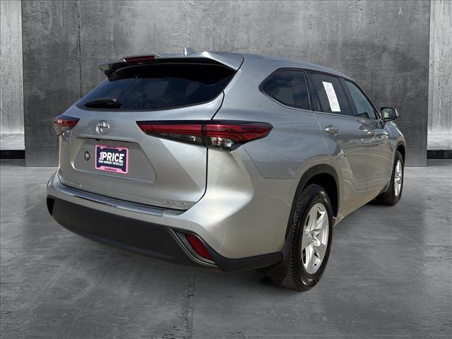 used 2021 Toyota Highlander car, priced at $27,710
