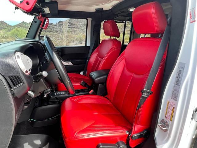 used 2015 Jeep Wrangler Unlimited car, priced at $18,900