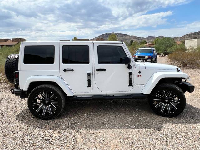 used 2015 Jeep Wrangler Unlimited car, priced at $18,900