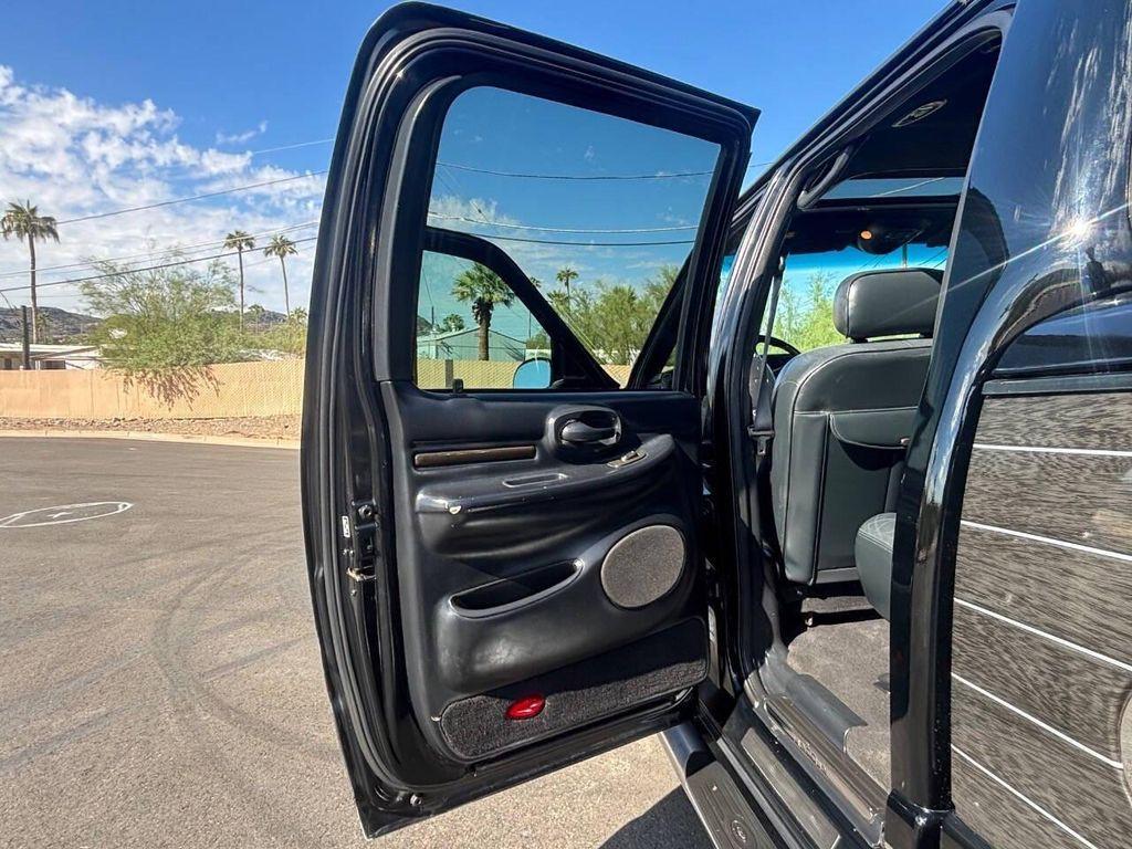 used 2002 Lincoln Blackwood car, priced at $10,900