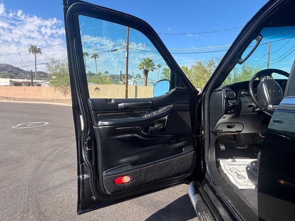 used 2002 Lincoln Blackwood car, priced at $10,900