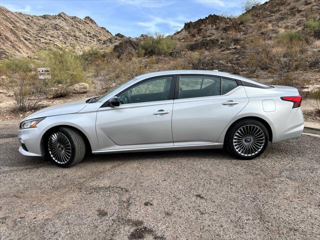 used 2020 Nissan Altima car, priced at $12,900