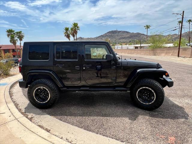 used 2009 Jeep Wrangler Unlimited car, priced at $15,900