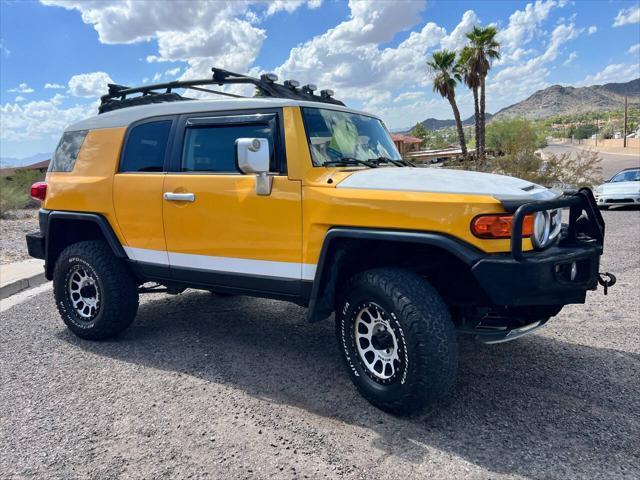 used 2007 Toyota FJ Cruiser car, priced at $15,900