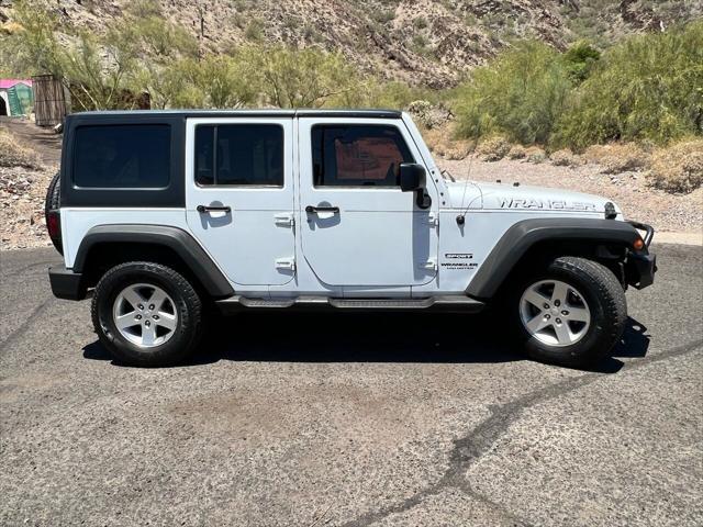 used 2015 Jeep Wrangler Unlimited car, priced at $18,900