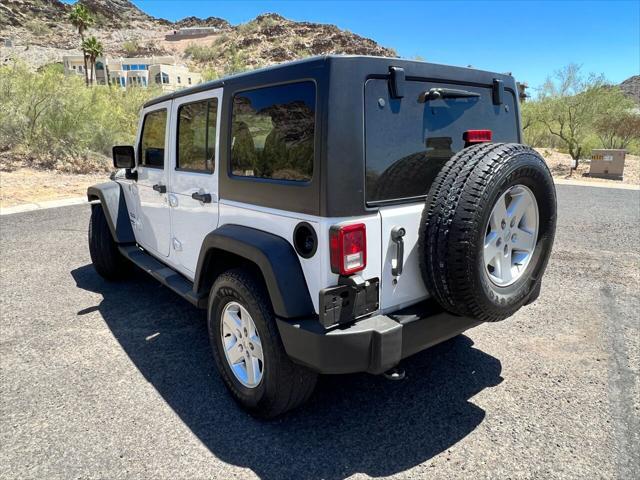 used 2015 Jeep Wrangler Unlimited car, priced at $18,900