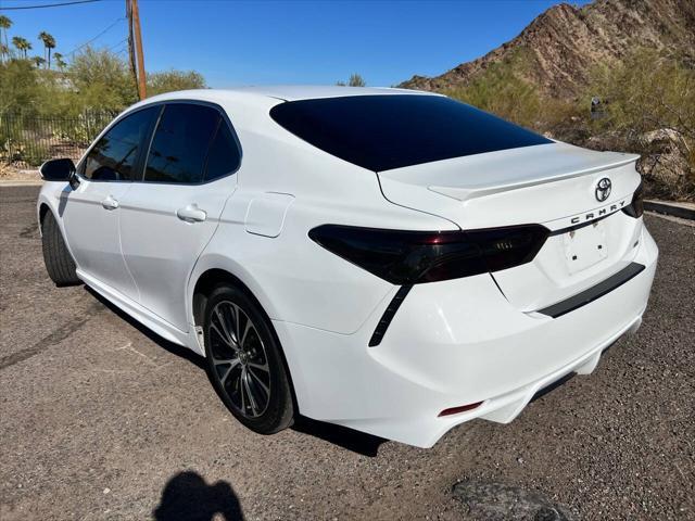 used 2018 Toyota Camry car, priced at $13,900