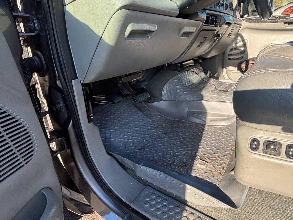 used 2005 Ford F-250 car, priced at $11,900