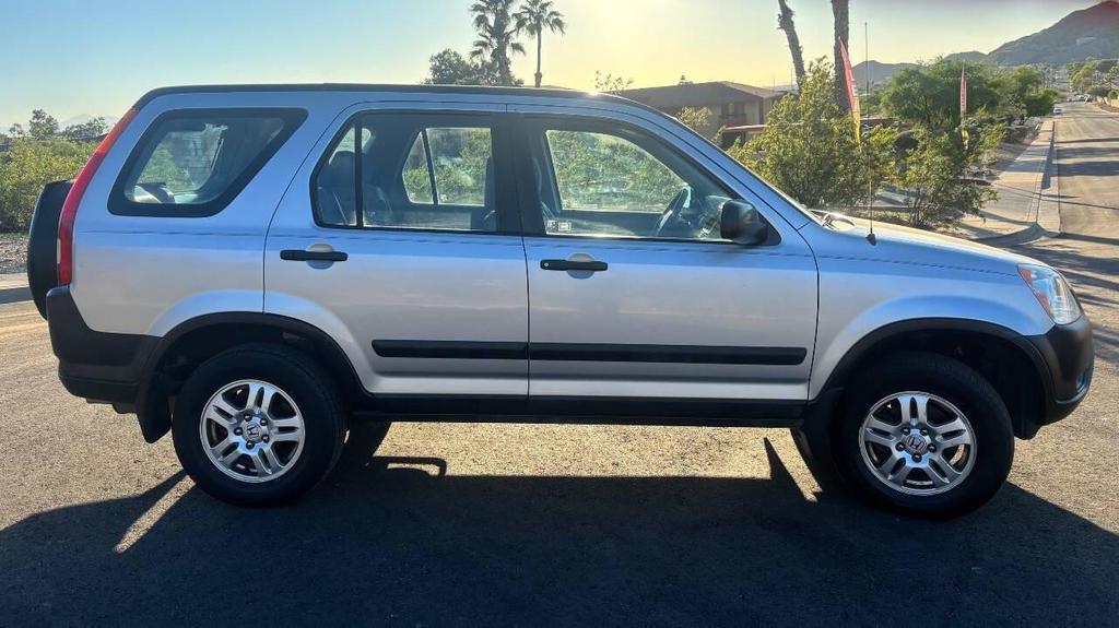 used 2002 Honda CR-V car, priced at $5,900