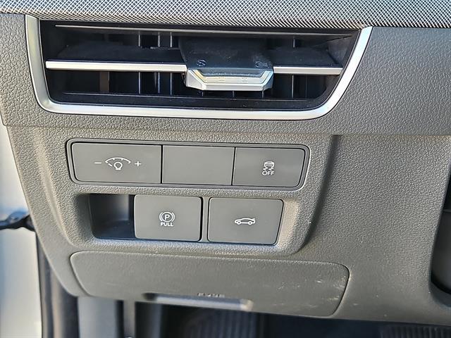 used 2024 Hyundai Sonata car, priced at $22,989