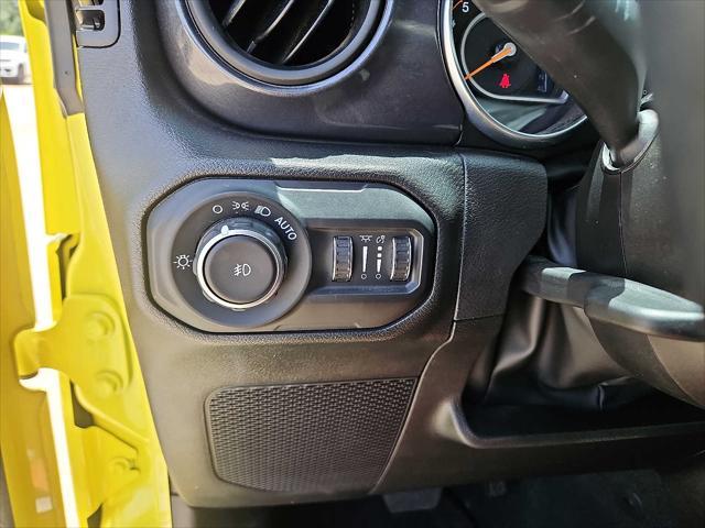 used 2022 Jeep Wrangler Unlimited car, priced at $31,877