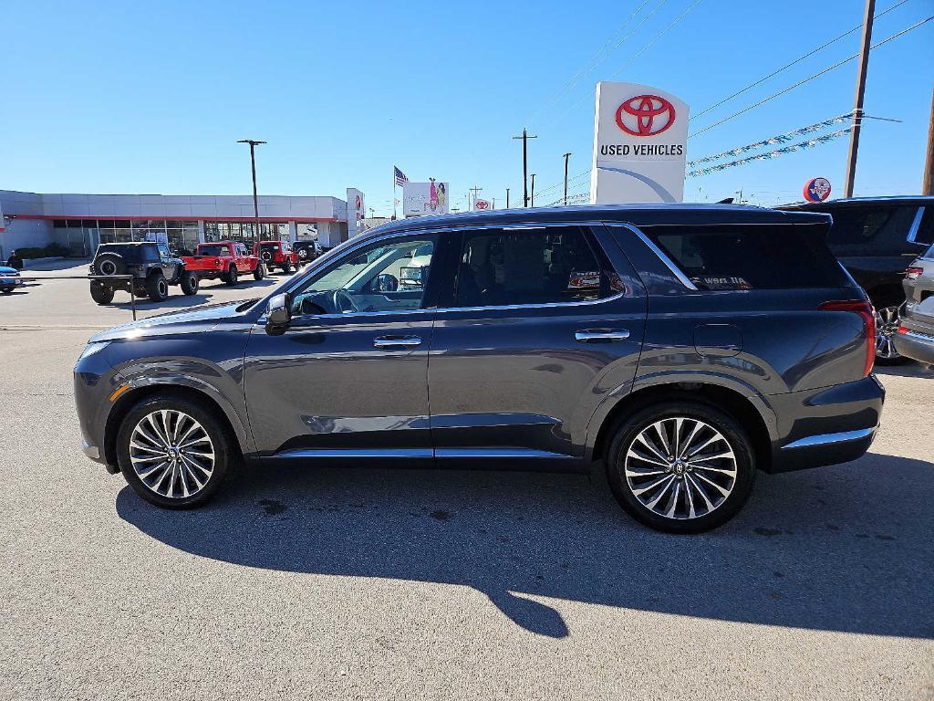 used 2024 Hyundai Palisade car, priced at $46,500