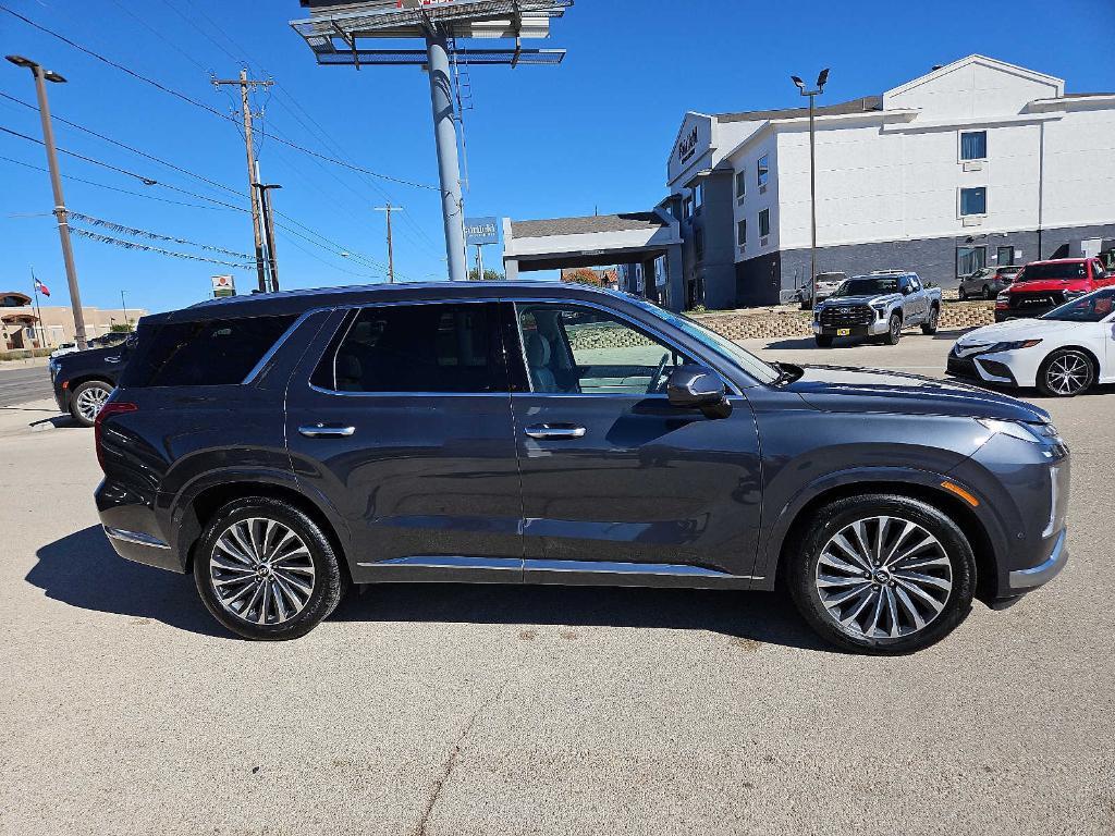 used 2024 Hyundai Palisade car, priced at $46,500