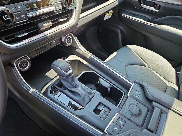 new 2025 Toyota Grand Highlander car, priced at $49,864