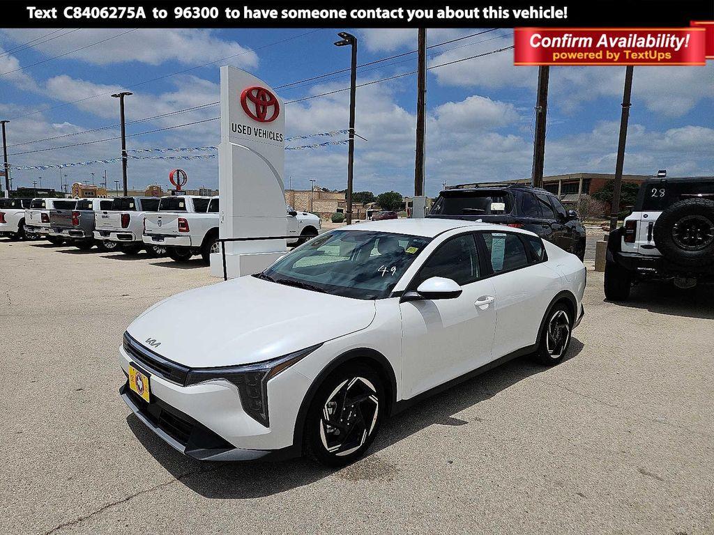 used 2025 Kia K4 car, priced at $24,887