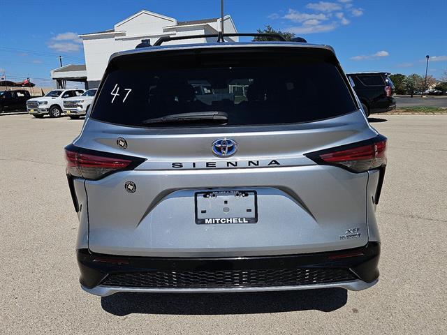 used 2022 Toyota Sienna car, priced at $37,214