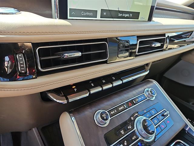 used 2021 Lincoln Aviator car, priced at $35,877