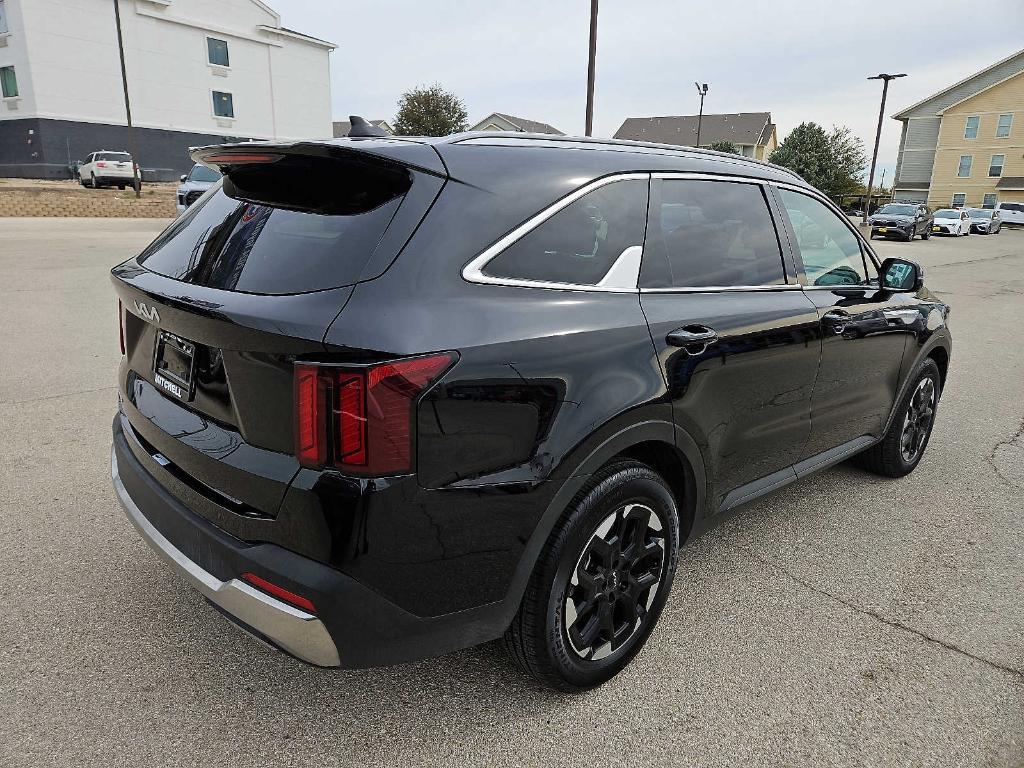 used 2024 Kia Sorento car, priced at $32,997