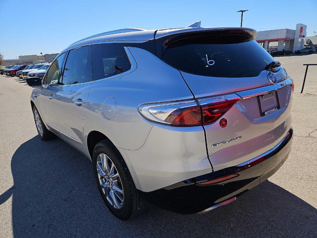 used 2022 Buick Enclave car, priced at $28,229