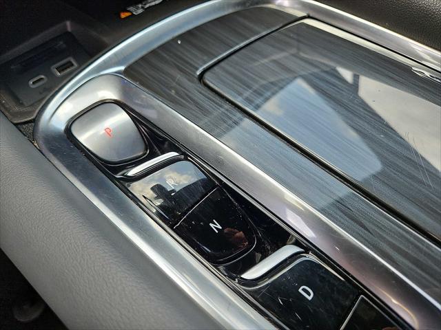 used 2024 Buick Enclave car, priced at $39,958