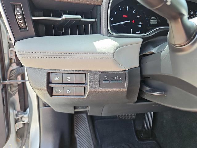 used 2021 Toyota Avalon car, priced at $29,768