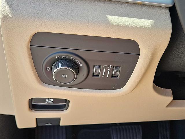 used 2023 Jeep Grand Cherokee L car, priced at $31,704