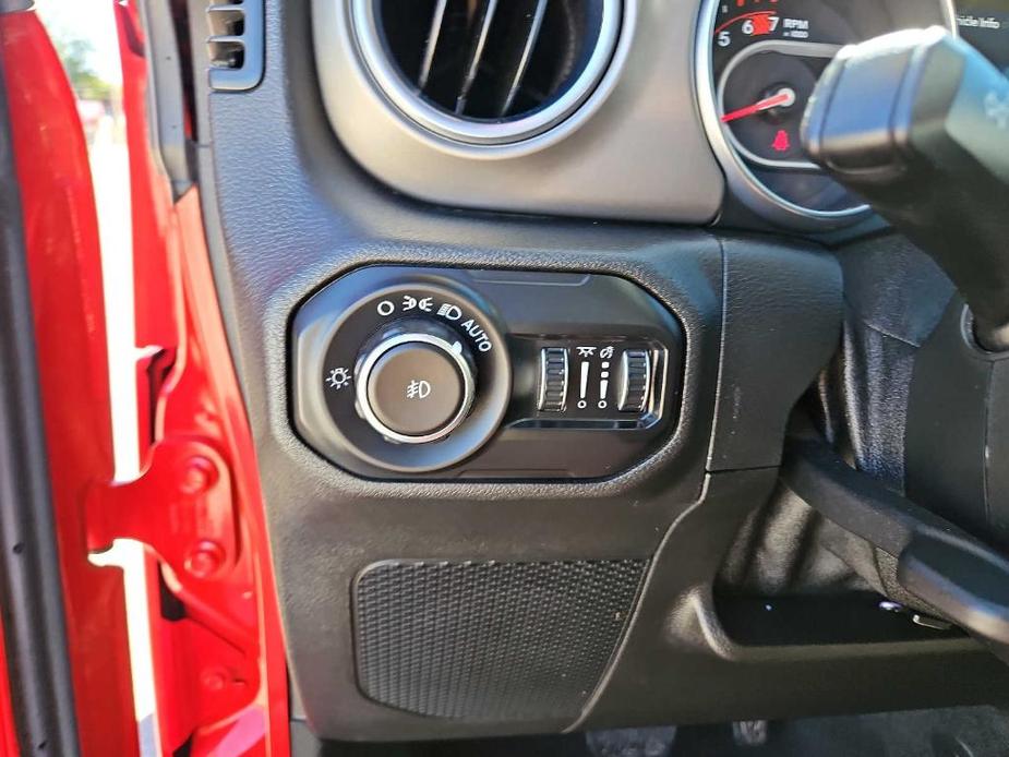 used 2018 Jeep Wrangler Unlimited car, priced at $33,998