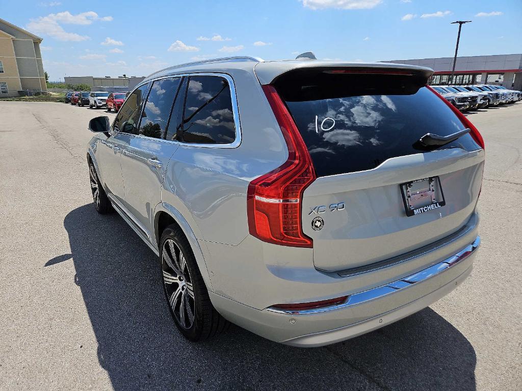 used 2022 Volvo XC90 car, priced at $43,988