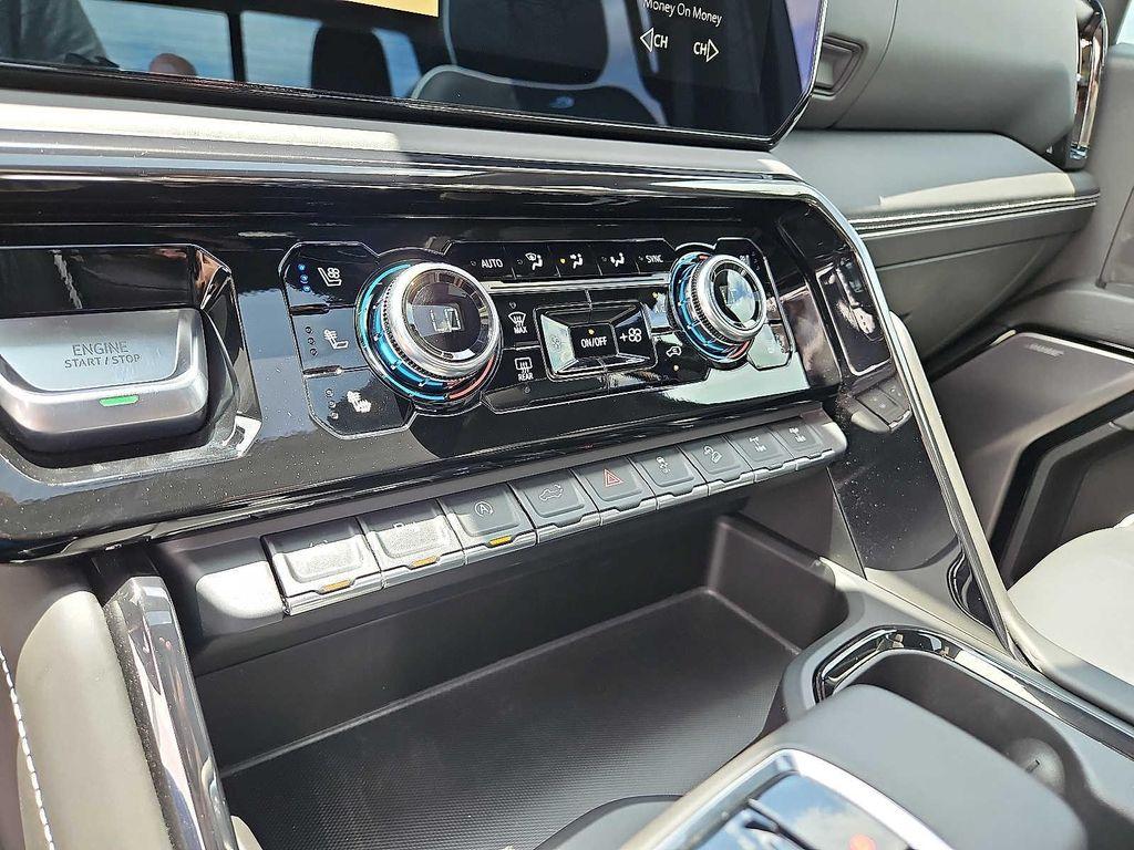 used 2022 GMC Sierra 1500 car, priced at $61,752