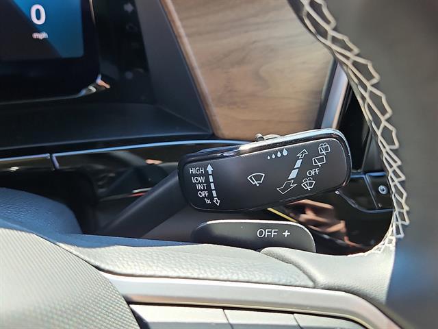 used 2025 Volkswagen Atlas car, priced at $39,023