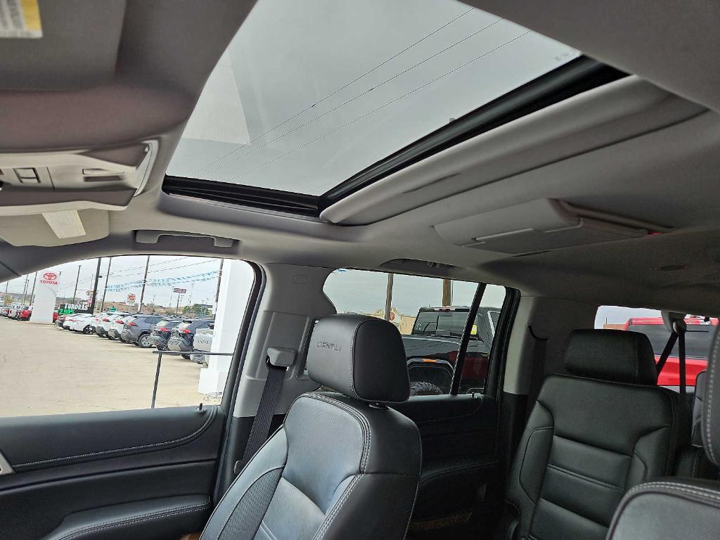 used 2020 GMC Yukon XL car, priced at $38,461