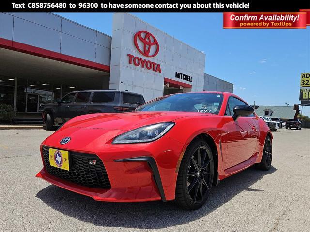 new 2025 Toyota GR86 car, priced at $36,797