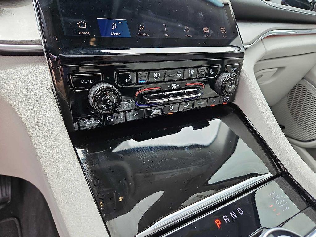 used 2023 Jeep Grand Cherokee L car, priced at $39,985
