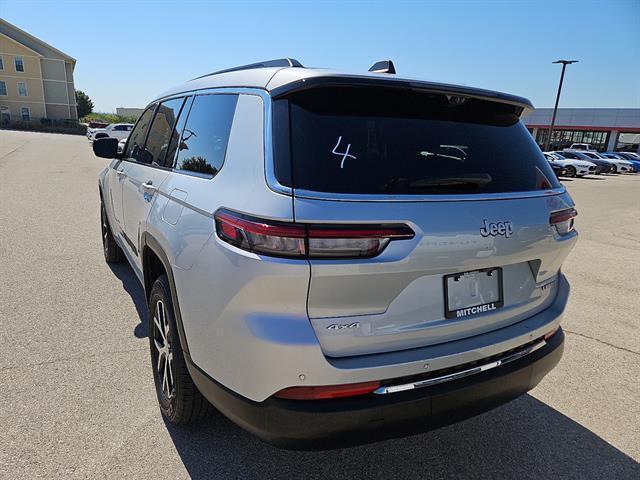 used 2024 Jeep Grand Cherokee L car, priced at $36,112