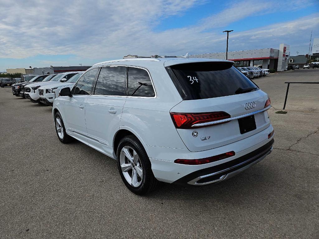 used 2024 Audi Q7 car, priced at $50,787