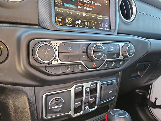 used 2021 Jeep Wrangler Unlimited car, priced at $30,860