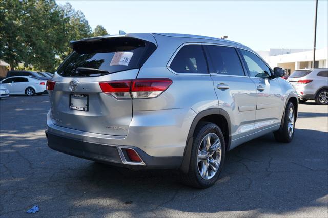 used 2019 Toyota Highlander car, priced at $28,900