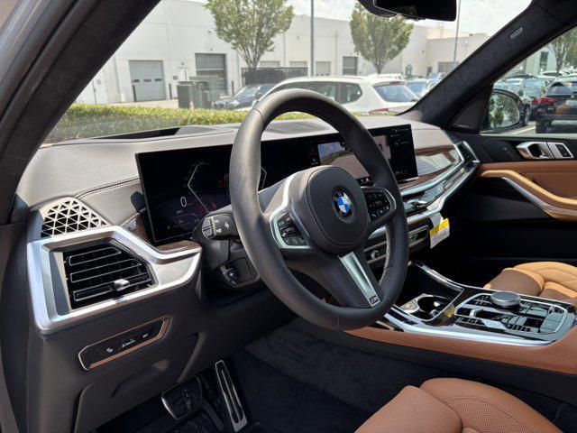 new 2026 BMW X7 car, priced at $100,165