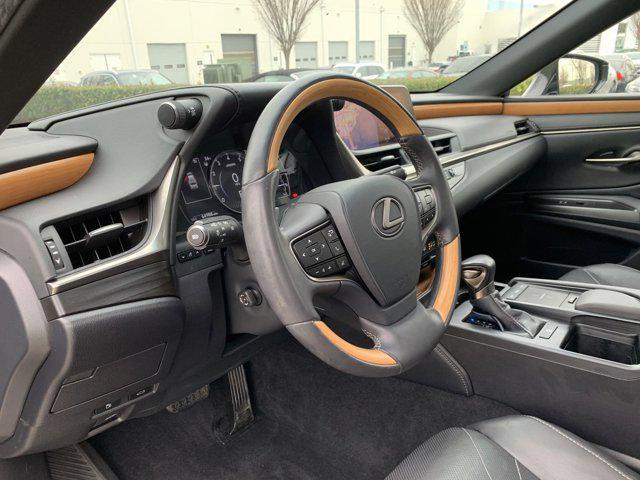 used 2019 Lexus ES 350 car, priced at $27,177