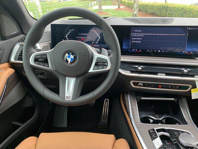 new 2025 BMW X7 car, priced at $97,115