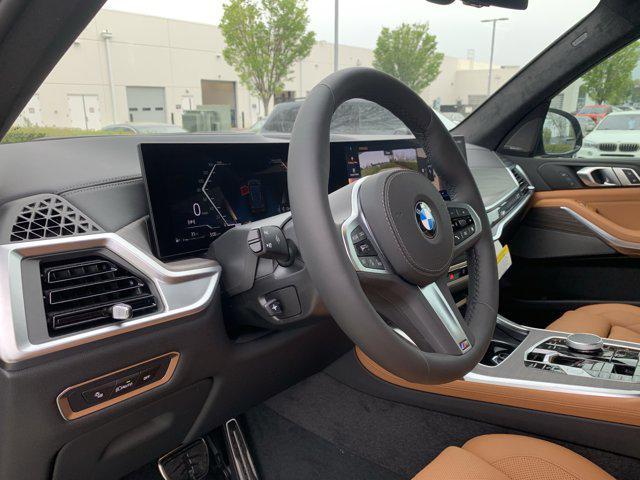 new 2025 BMW X7 car, priced at $97,115