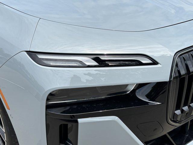 new 2025 BMW i7 car, priced at $132,075