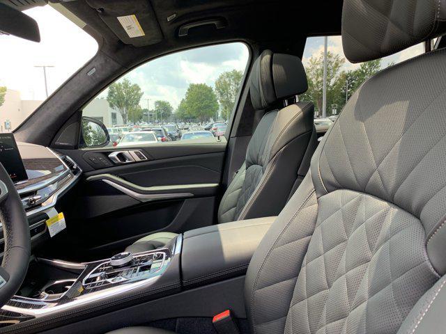 new 2026 BMW X7 car, priced at $98,935