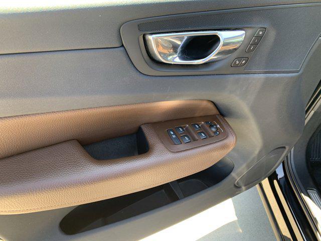 used 2018 Volvo XC60 car, priced at $22,977