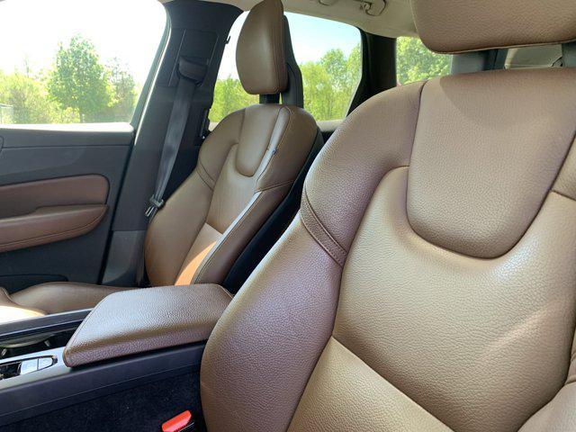 used 2018 Volvo XC60 car, priced at $23,777